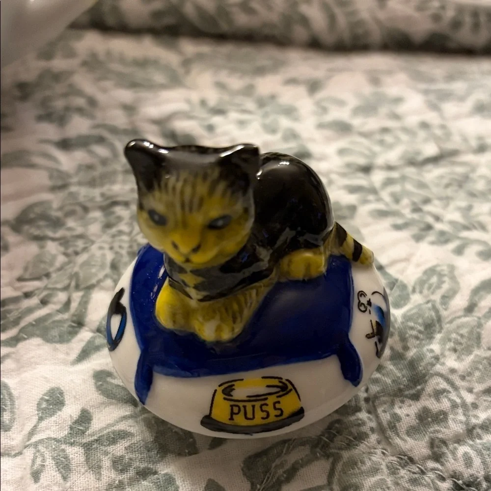 Paul Cardew cat tea Cat-Themed porcelain Teapot with Lid 48 oz.